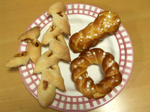 編みパンとベーコンエピ