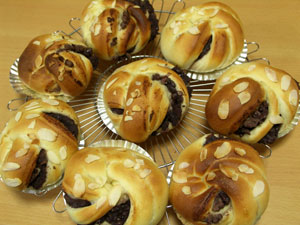 ねじりあんぱん