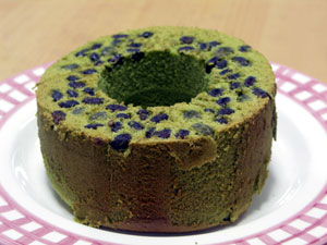 あずき入り抹茶シフォン